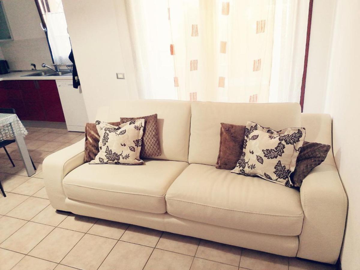 Appartamento Viserba Mare/Fiera Rimini Luaran gambar