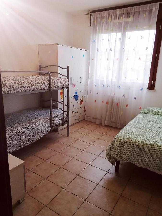 Appartamento Viserba Mare/Fiera Rimini Luaran gambar