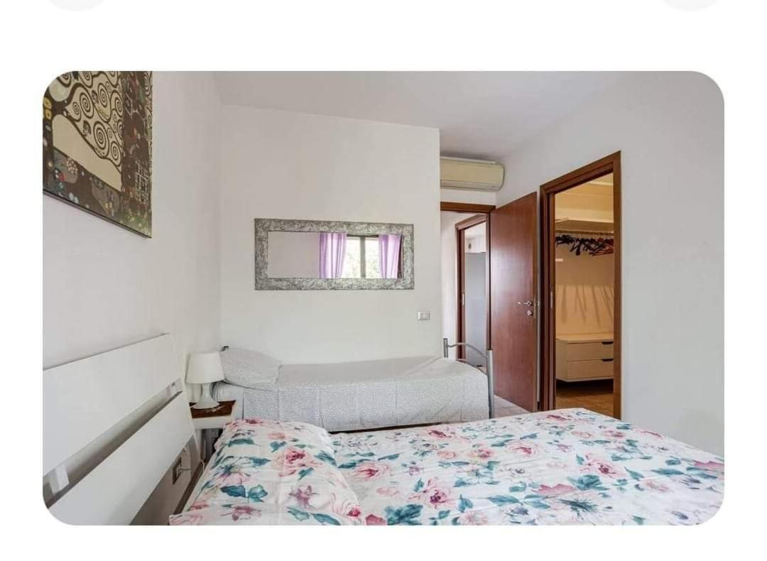 Appartamento Viserba Mare/Fiera Rimini Luaran gambar